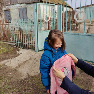 2023 02 18 Odessa Girl receives clothes 1