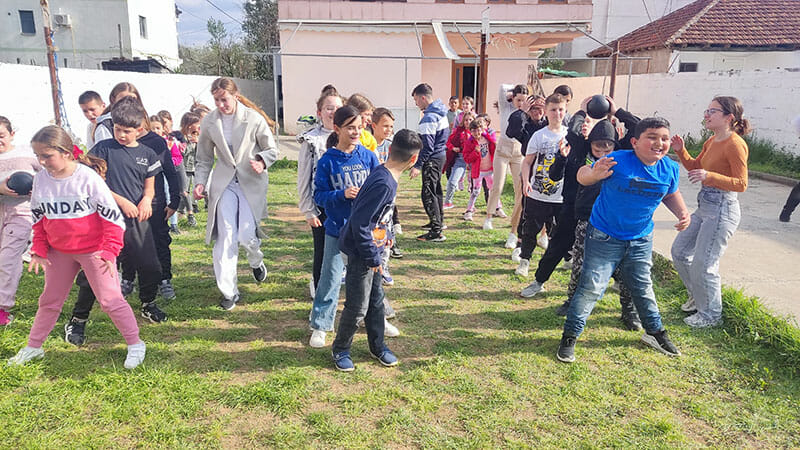 Children at the Alb camp