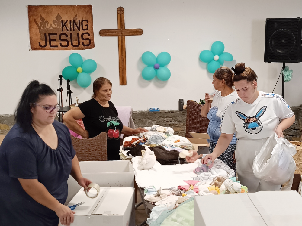 Mila Ani babybox packing