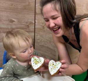 Elena in the kitchen (1)